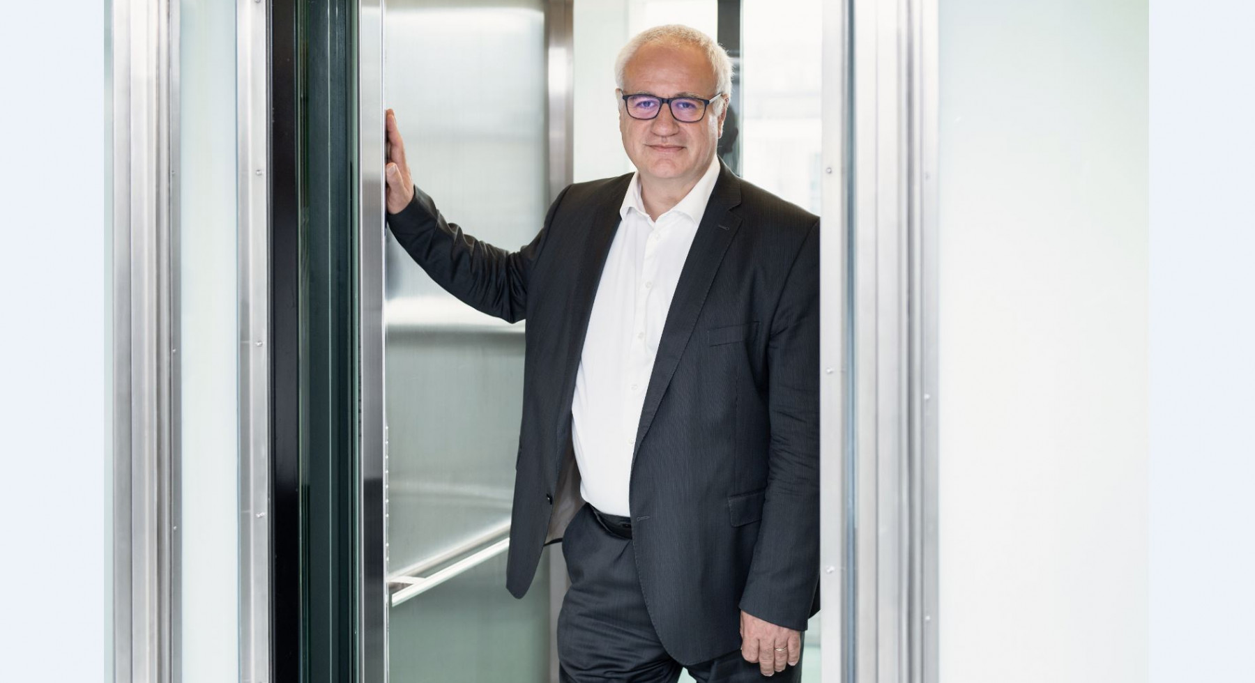 Elevator Talk – Eine Liftfahrt mit Peter Gisler (CEO, SERV)